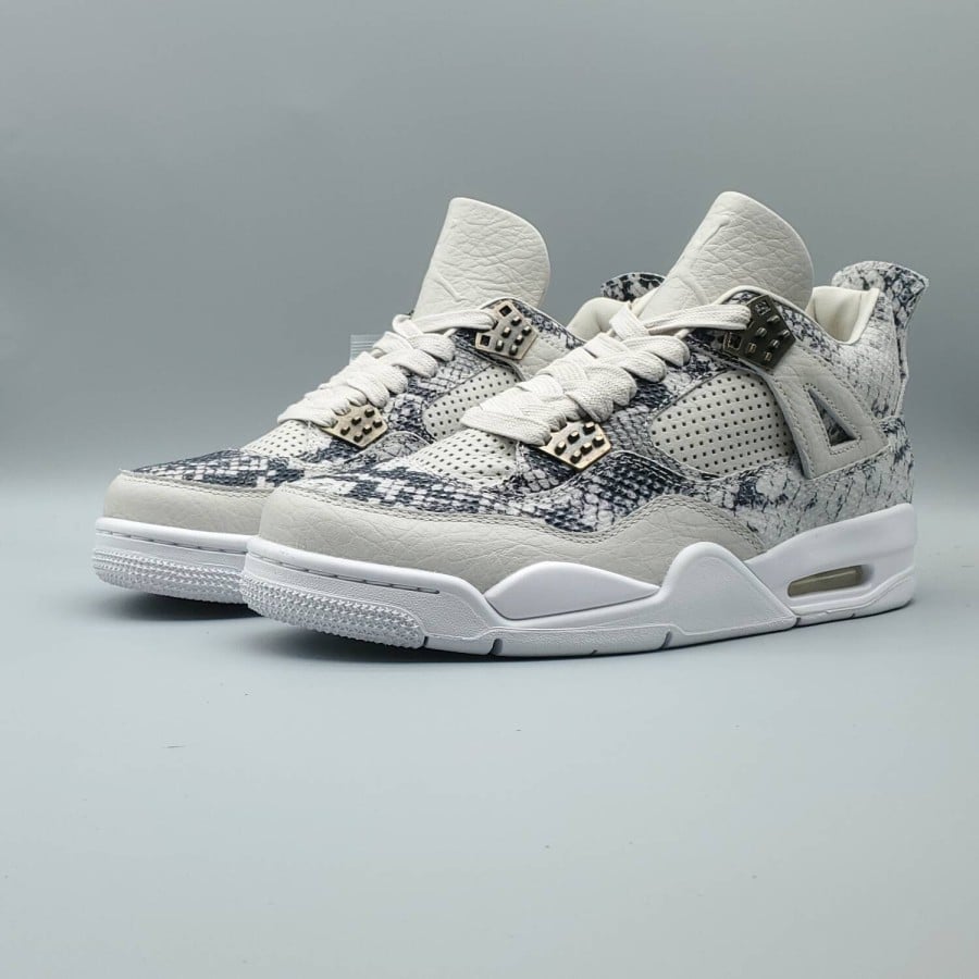 Air Jordan 4 Retro Premium 