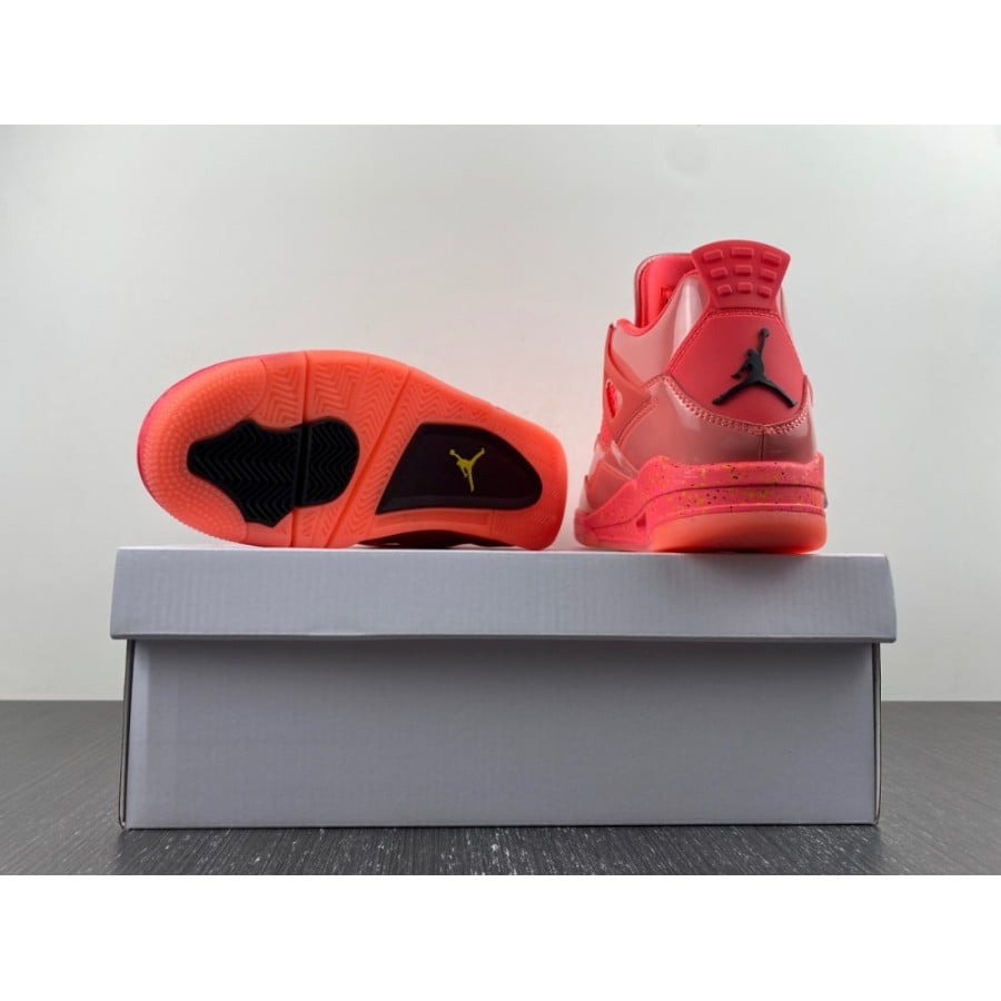 Wmns Air Jordan 4 Retro NRG 