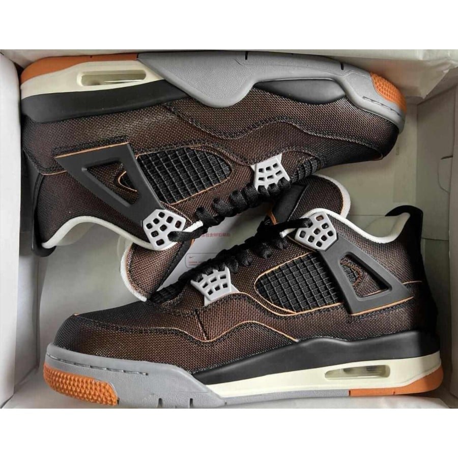 Wmns Air Jordan 4 Retro 