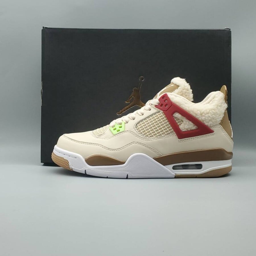 Air Jordan 4 Retro GS 