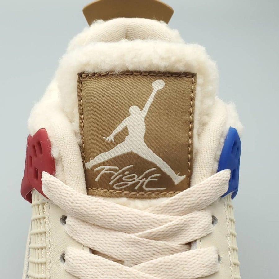Air Jordan 4 Retro GS 