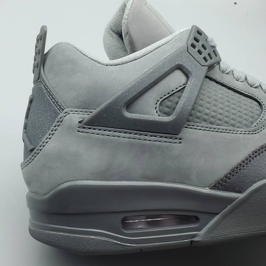 Air Jordan 4 Retro SE 