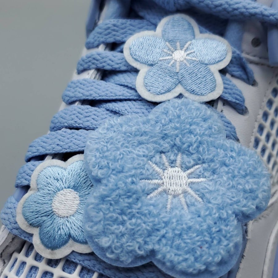 Wmns Air Jordan 4 Retro 