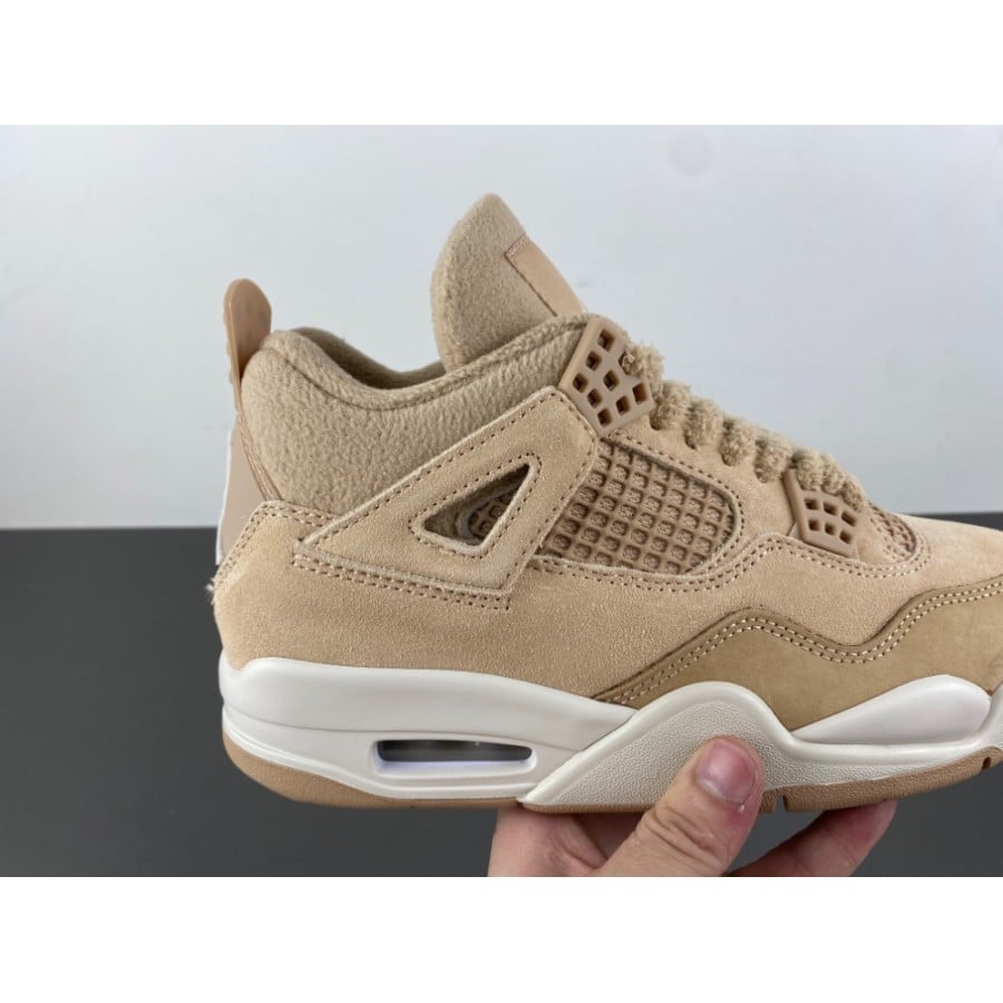 Wmns Air Jordan 4 Retro 