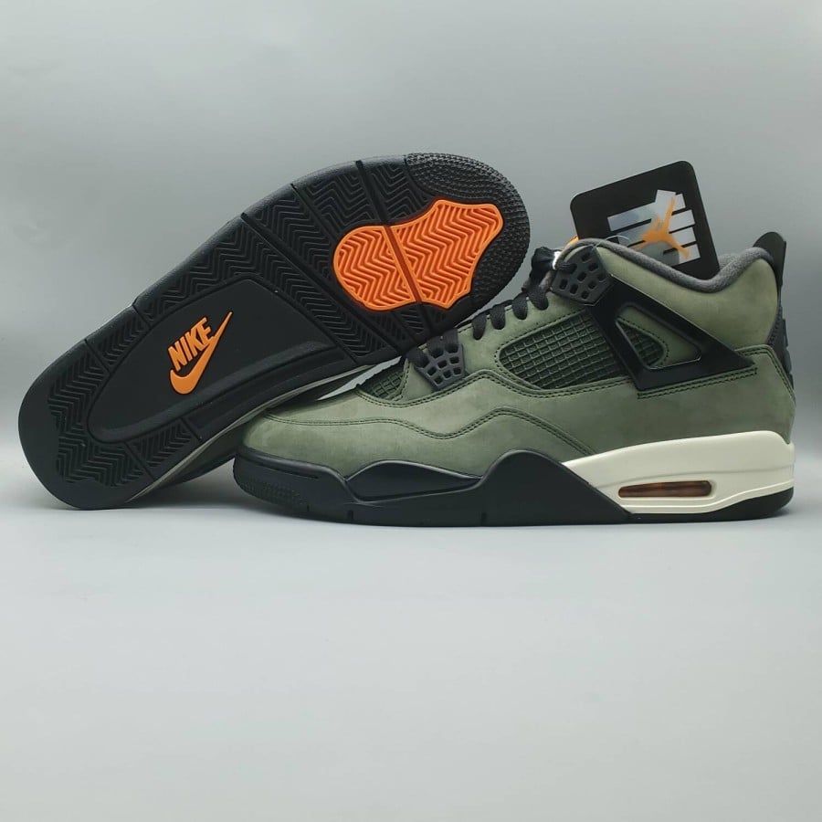 Undefeated x Air Jordan 4 Retro 2025