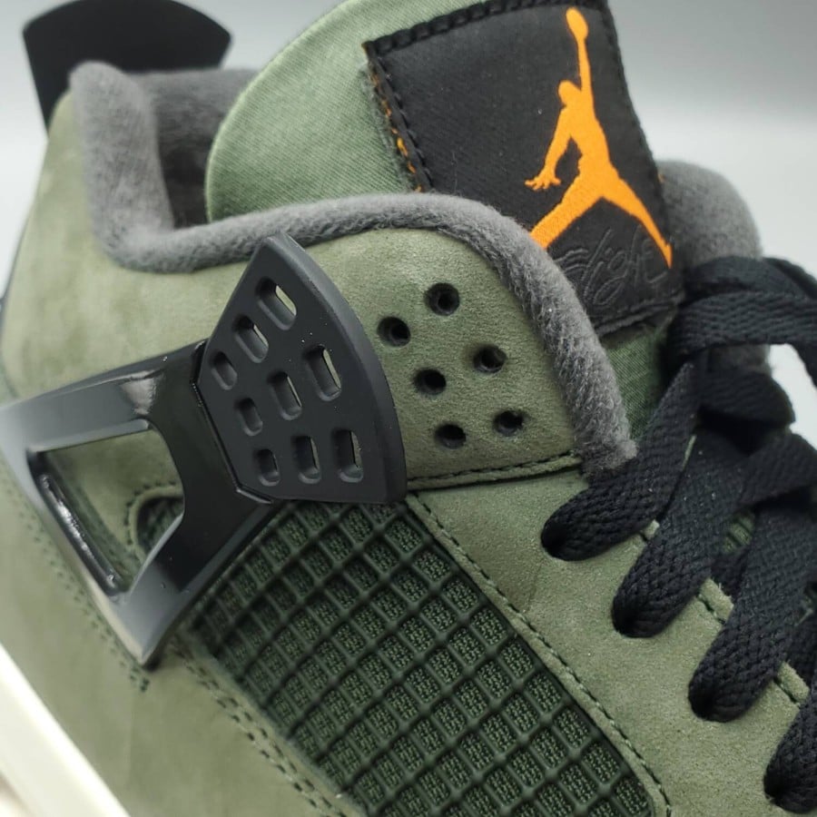 Undefeated x Air Jordan 4 Retro 2025