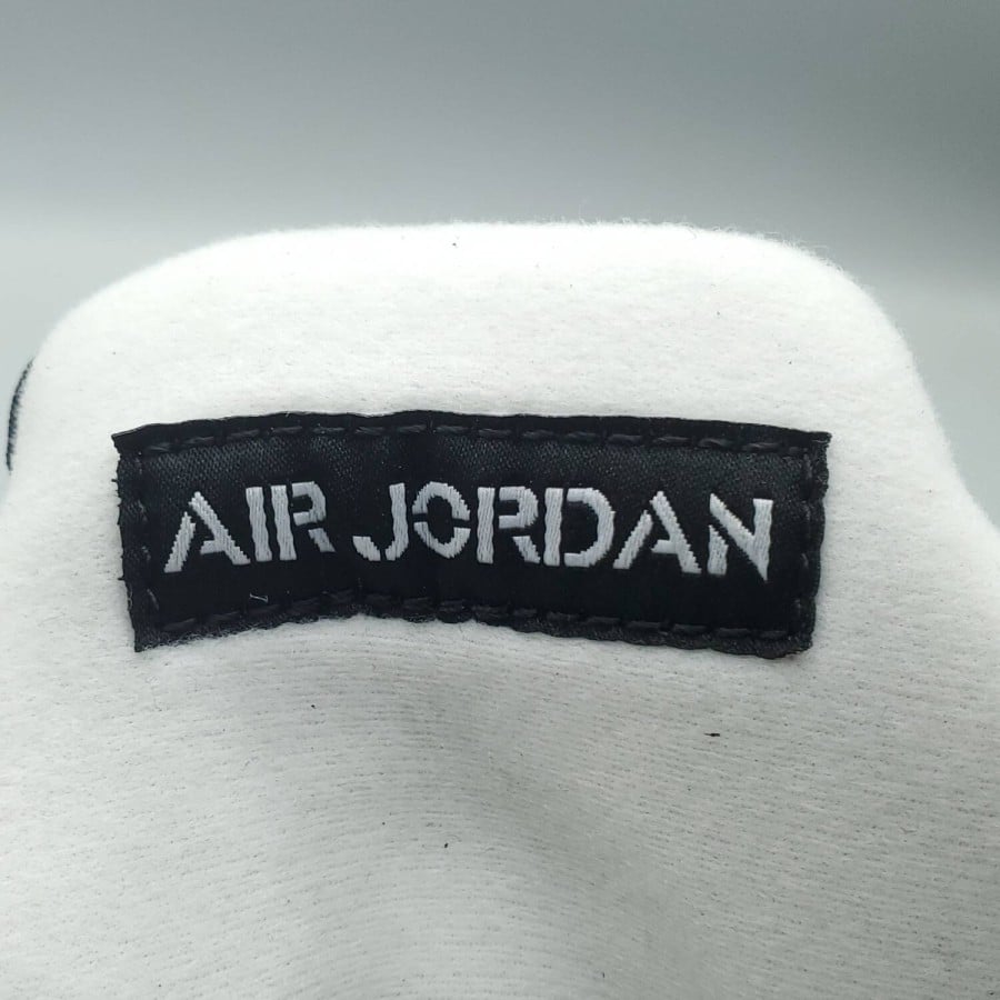 Air Jordan 5 Retro 