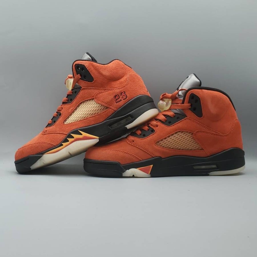 Wmns Air Jordan 5 Retro 