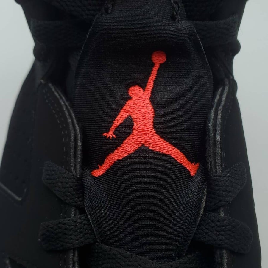 Air Jordan 6 Retro 
