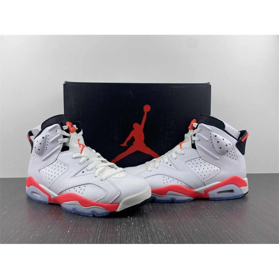Air Jordan 6 Retro 