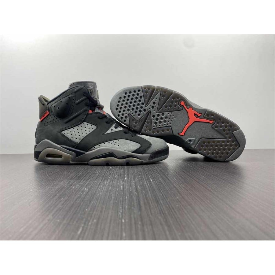 Paris Saint-Germain x Air Jordan 6 Retro 