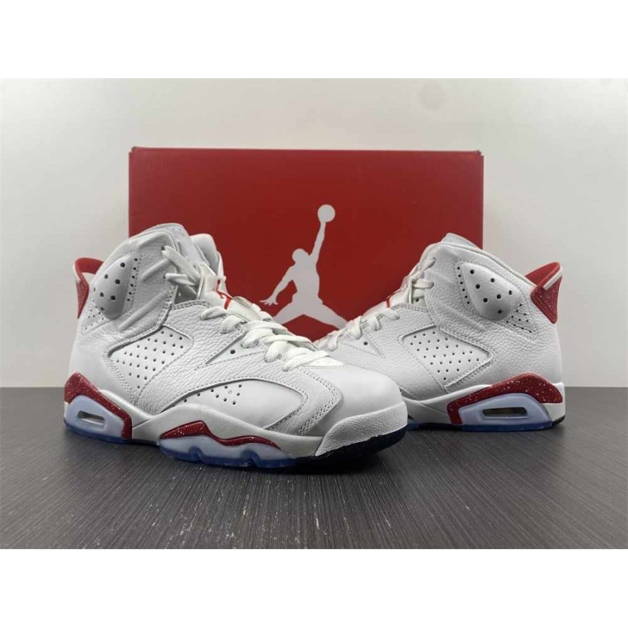 Air Jordan 6 Retro 