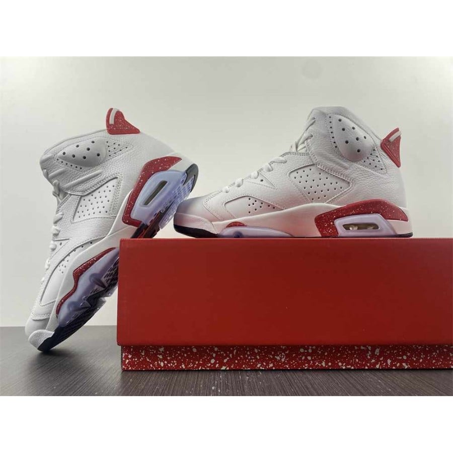 Air Jordan 6 Retro 