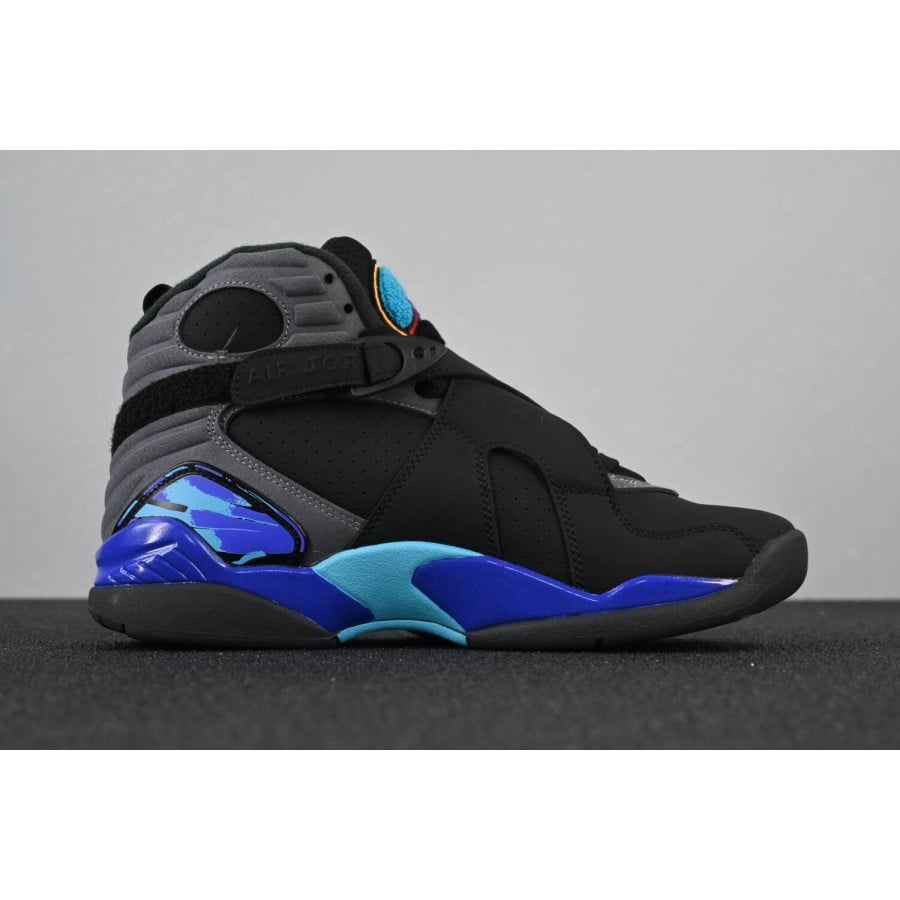 Air Jordan 8 Retro 