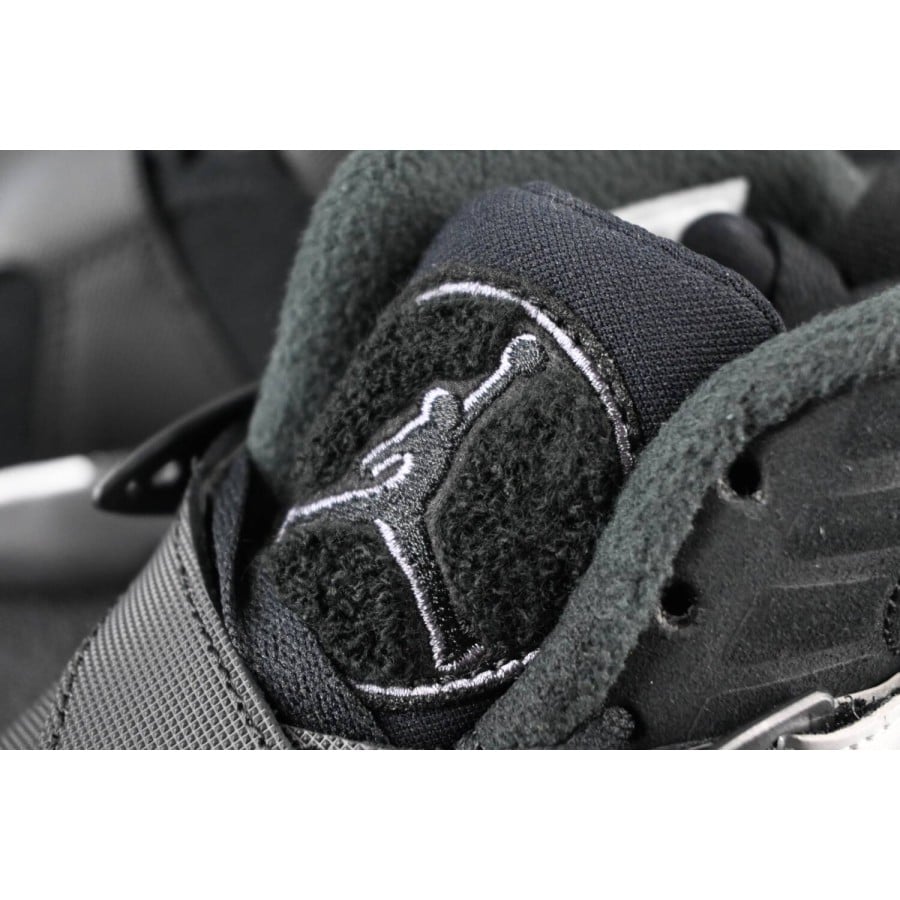 Air Jordan 8 Retro Winterized 