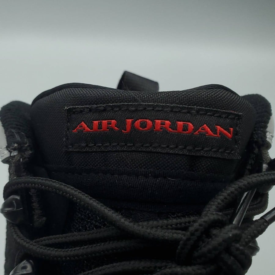 Air Jordan 9 Retro 