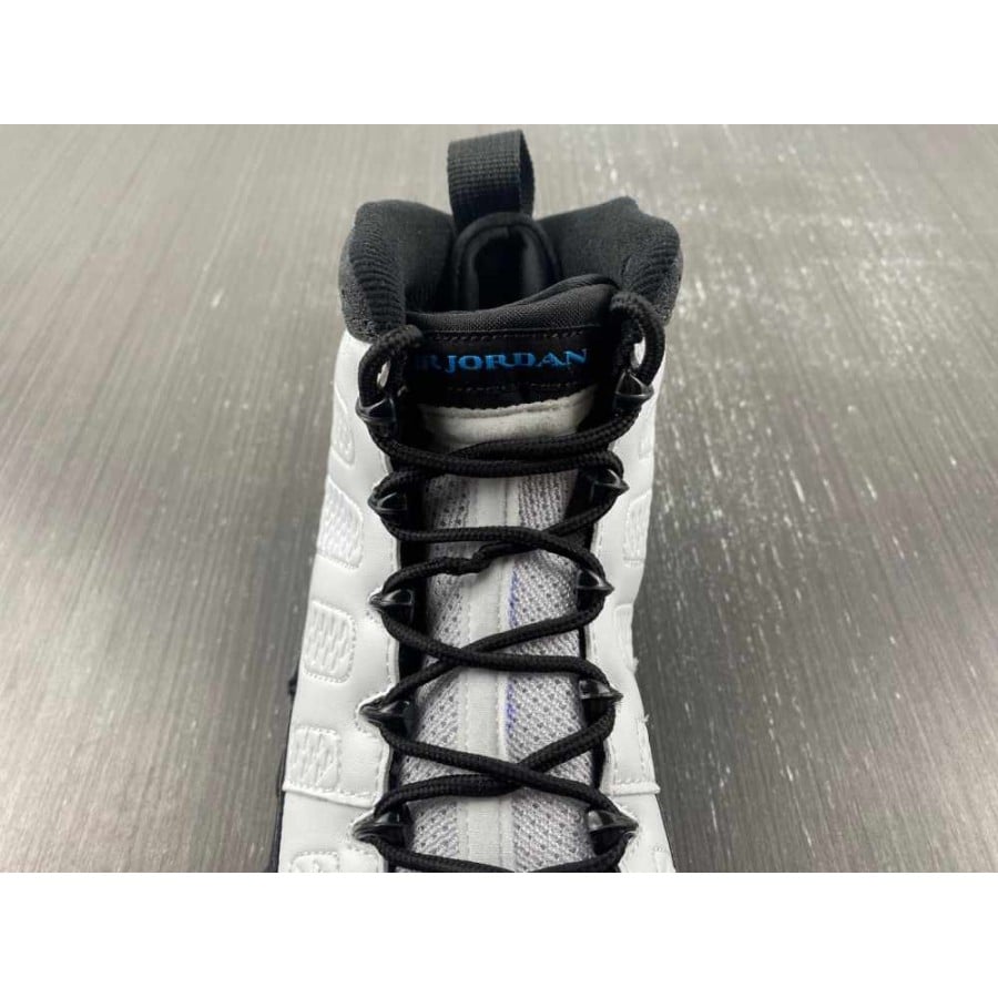 Air Jordan 9 Retro 