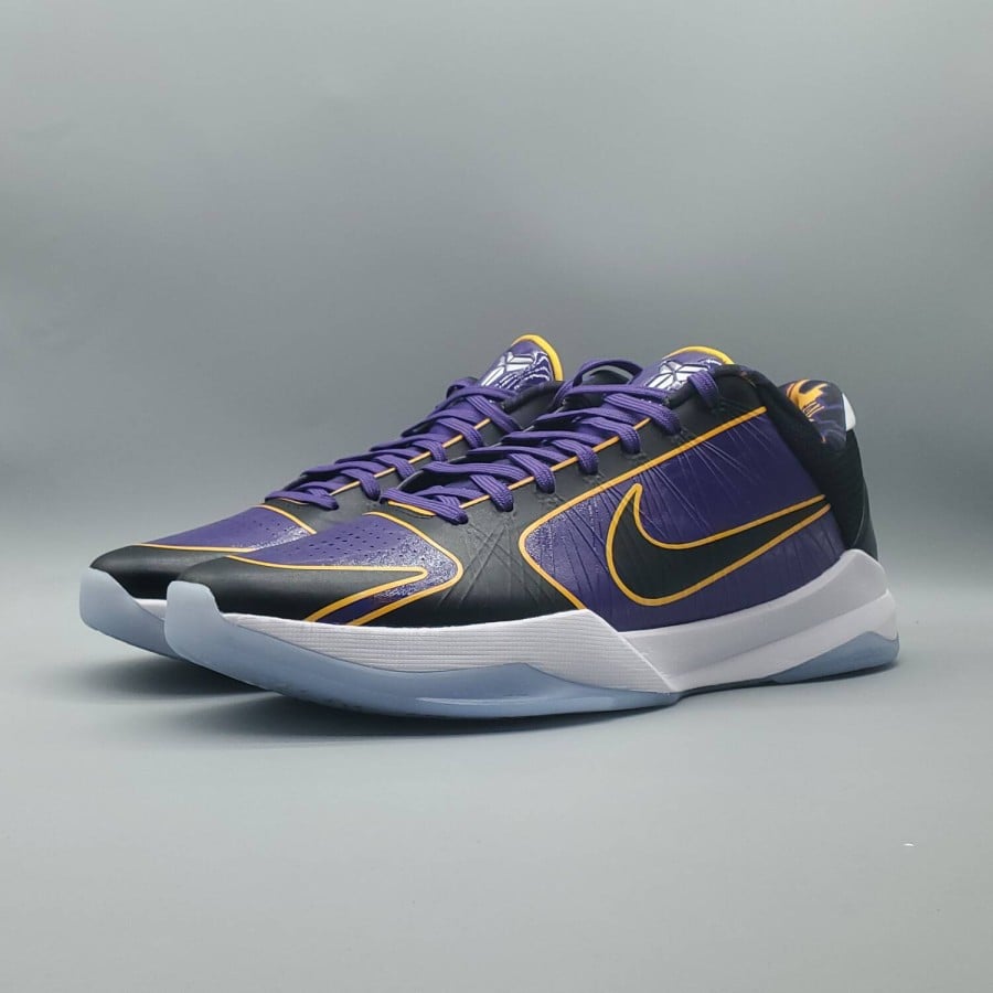 Zoom Kobe 5 Protro 