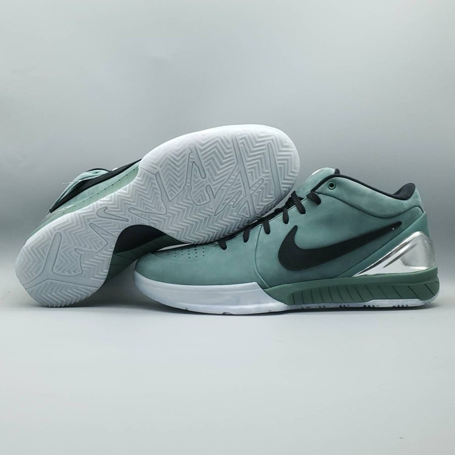 Zoom Kobe 4 Protro 