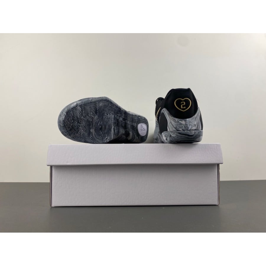 Kobe 9 EM Protro
