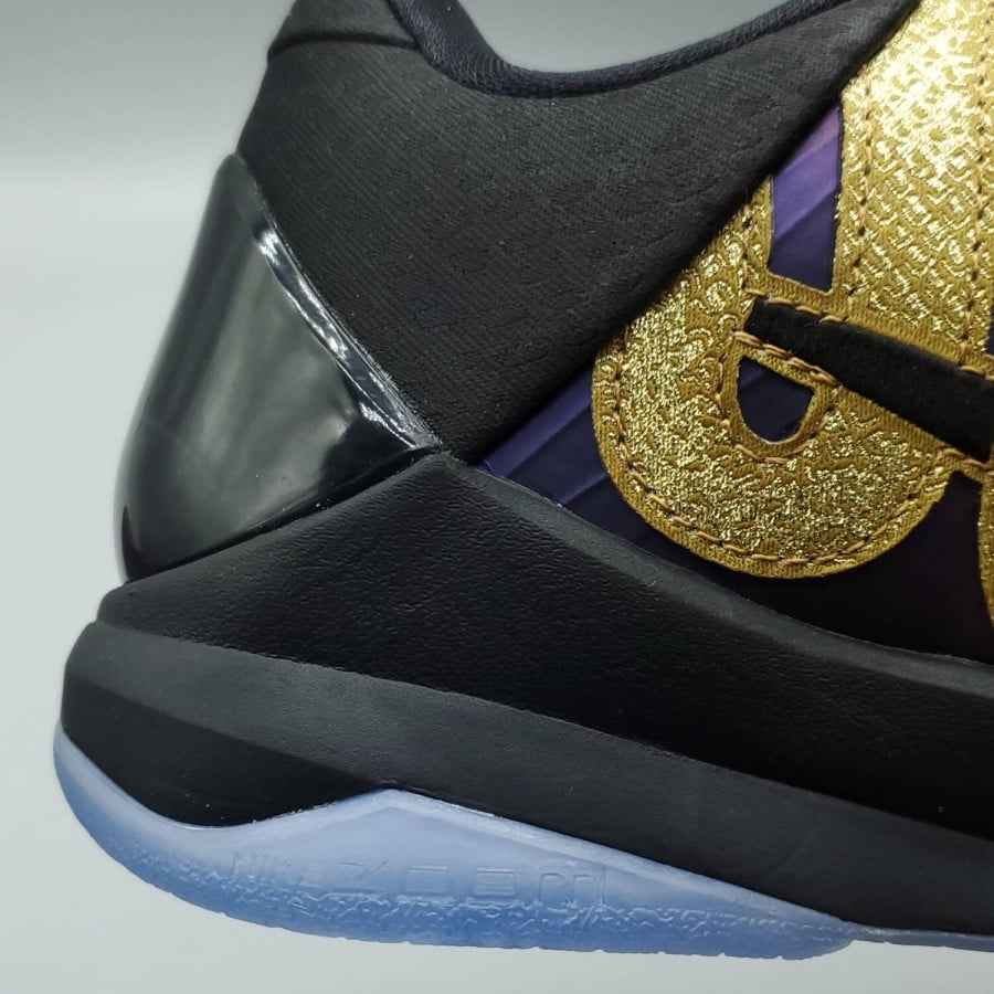 Zoom Kobe 5 Protro 