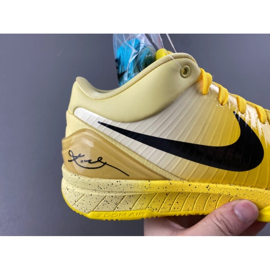 Zoom Kobe 4 Protro 