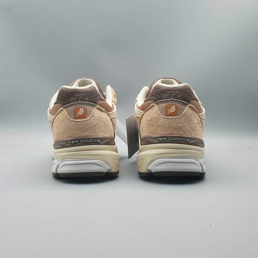 size? x 990v3 Made in USA 