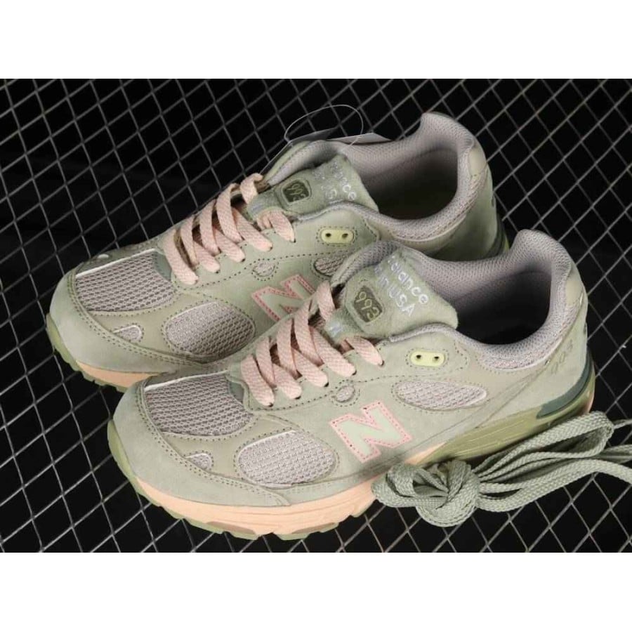 Joe Freshgoods x 993 Made in USA 
