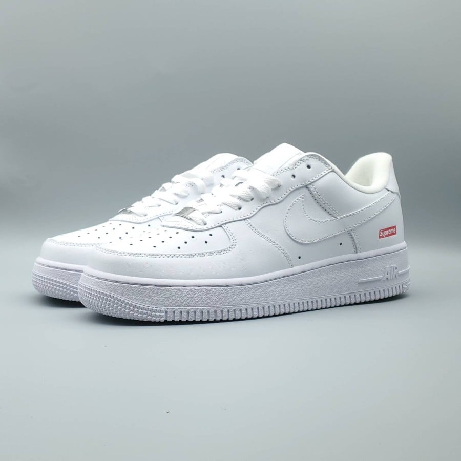 Supreme x Air Force 1 Low 