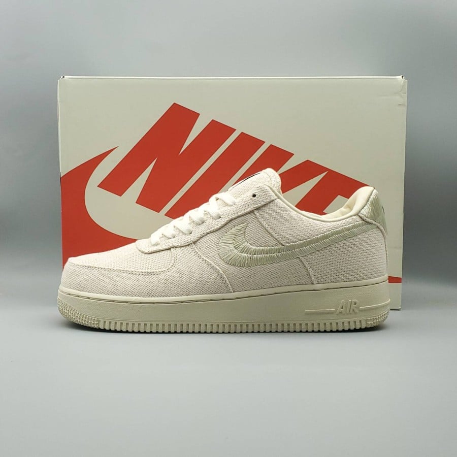 Stussy x Air Force 1 Low 