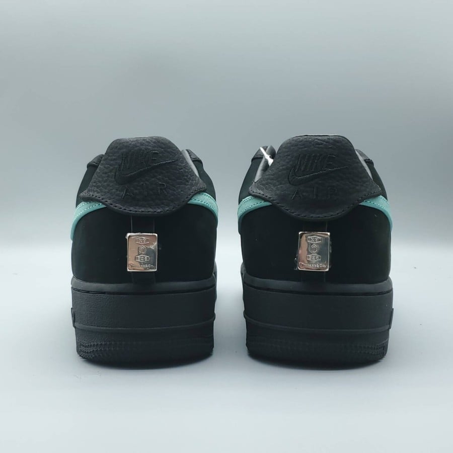 Tiffany & Co. x Air Force 1 Low 