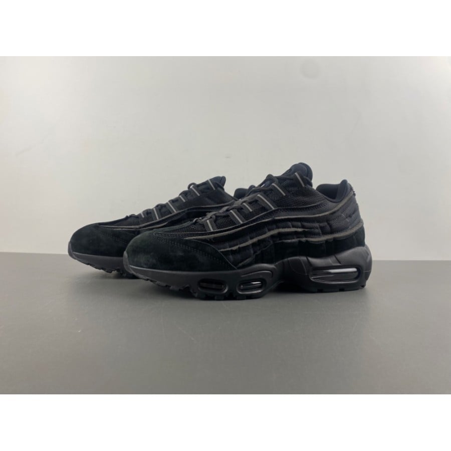 Comme des Garçons x Air Max 95 