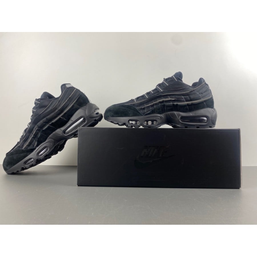 Comme des Garçons x Air Max 95 