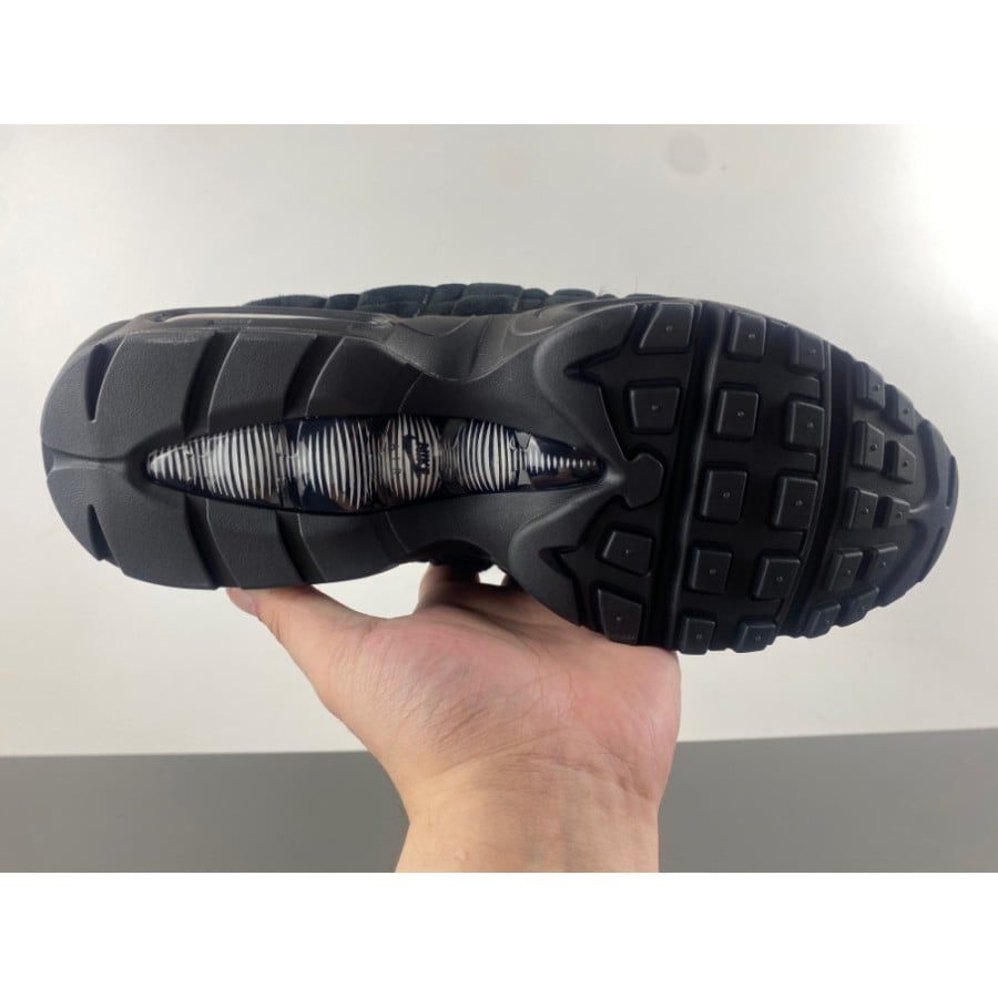 Comme des Garçons x Air Max 95 