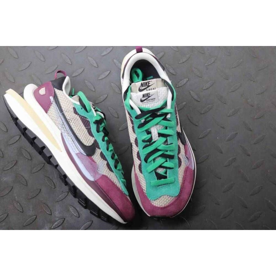 sacai x VaporWaffle SP 