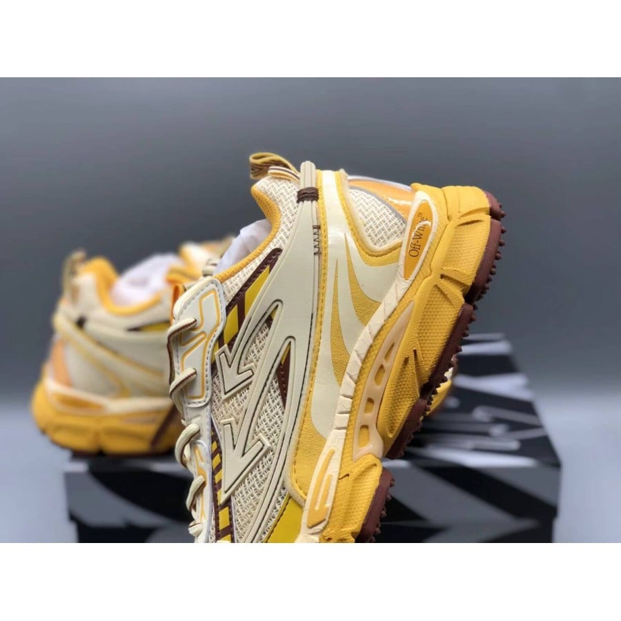 OFF-WHITE Be Right Back 
