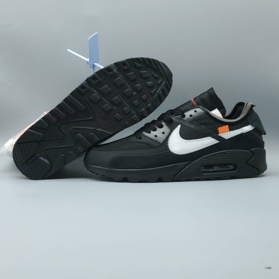 Off-White x Air Max 90 