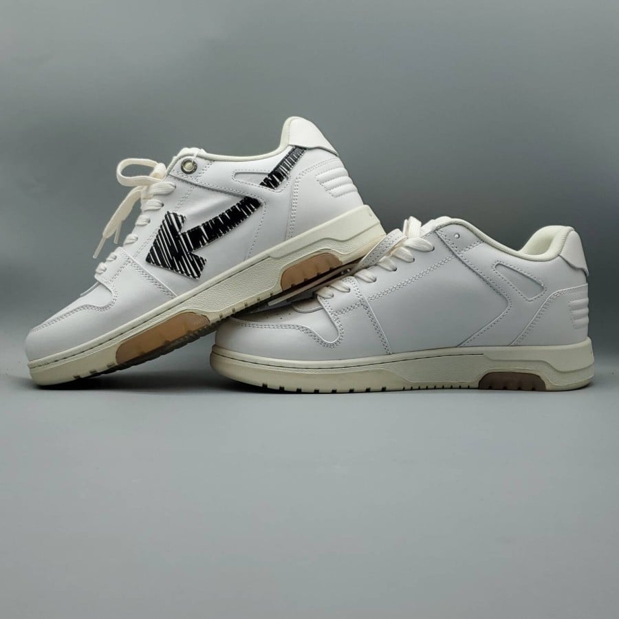 Off-White Out of Office Low 