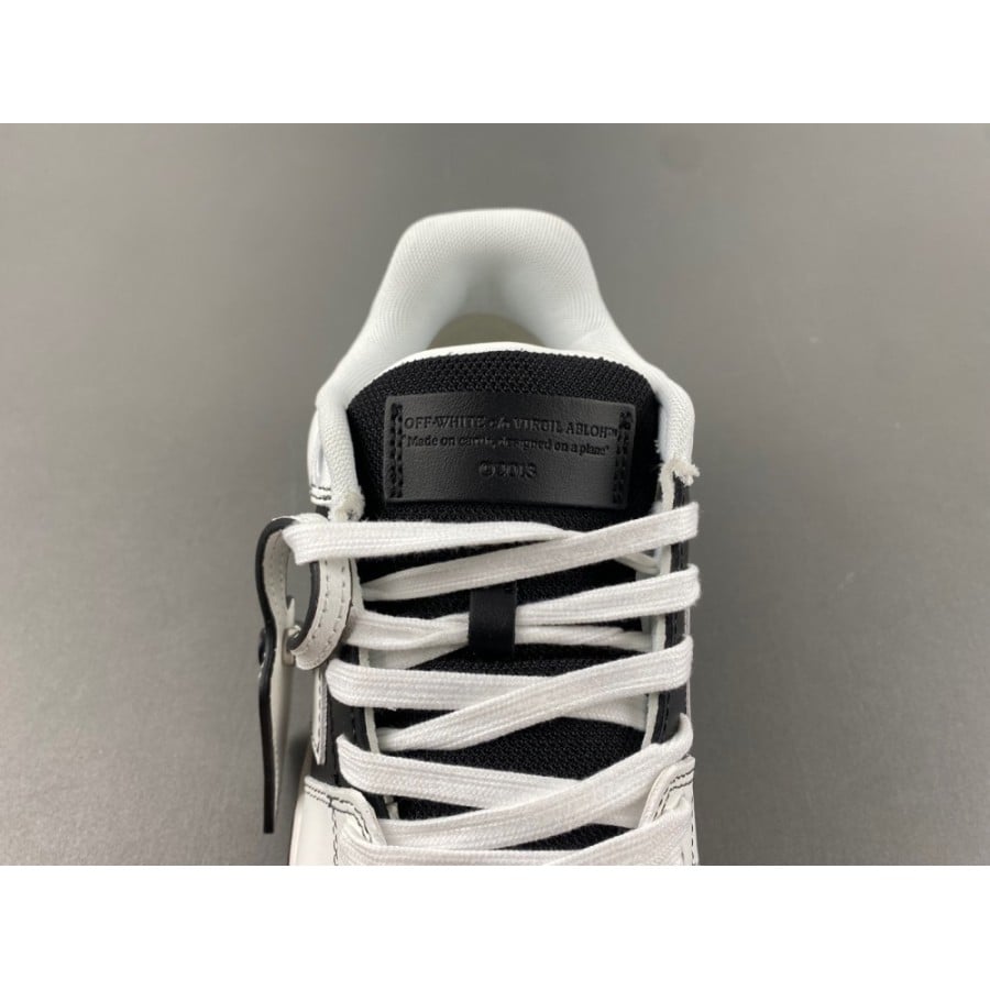 Off-White Out of Office Low 