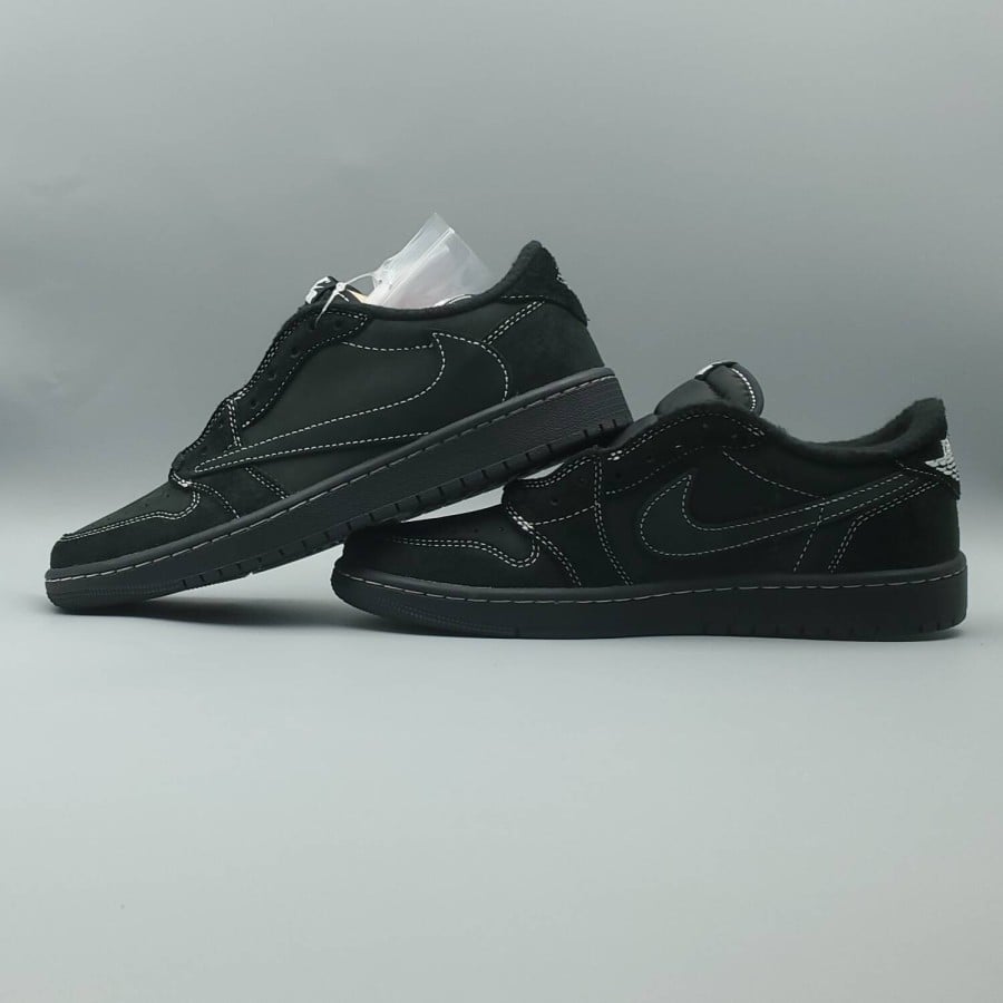 Travis Scott x Air Jordan 1 Retro Low OG SP 