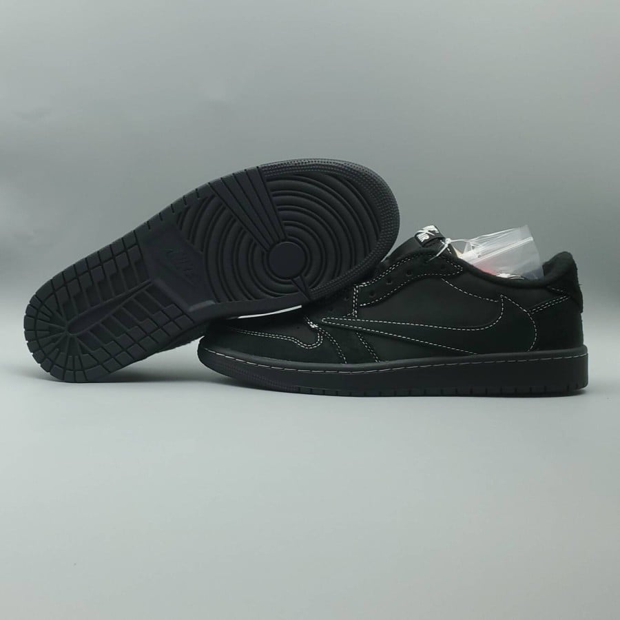 Travis Scott x Air Jordan 1 Retro Low OG SP 