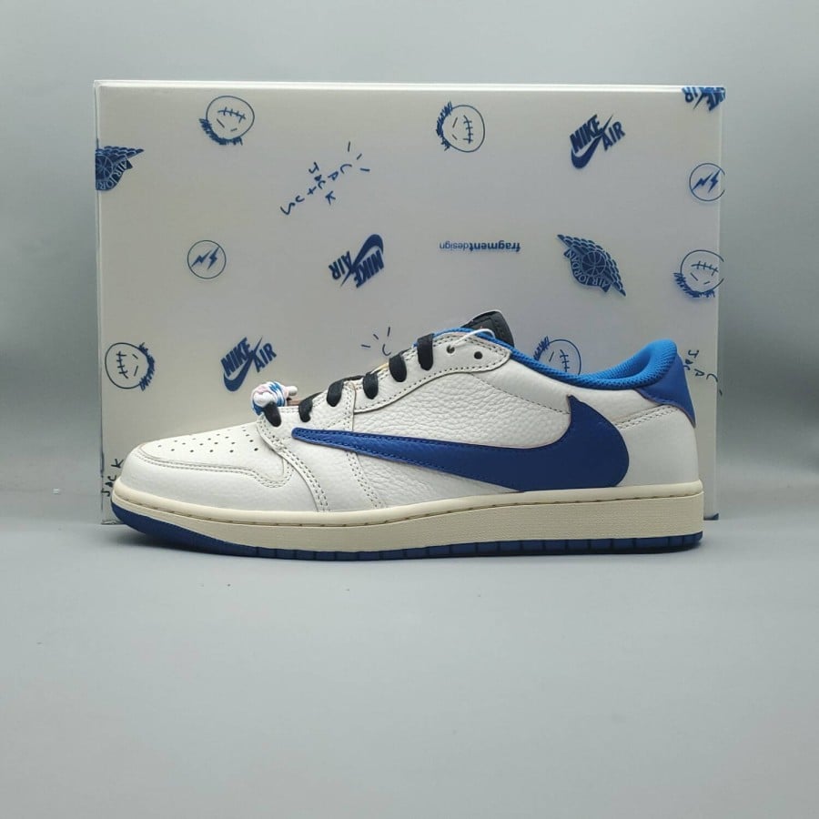 Fragment Design x Travis Scott x Air Jordan 1 Retro Low OG SP 
