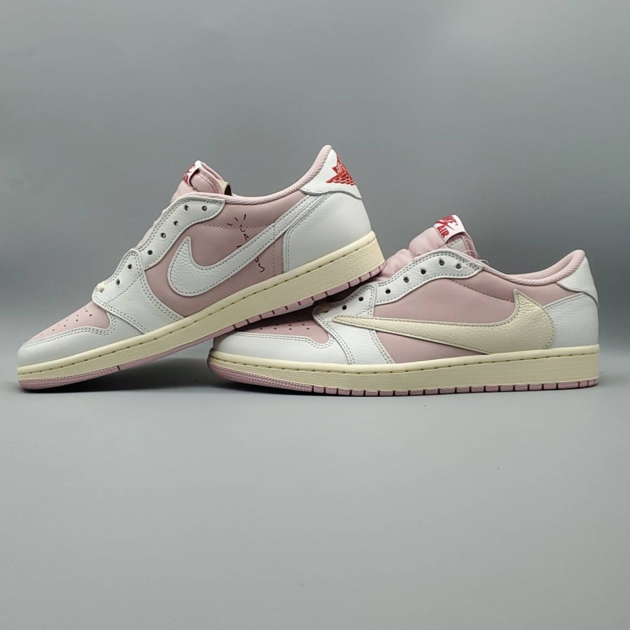 Travis Scott x Air Jordan 1 Low OG SP 